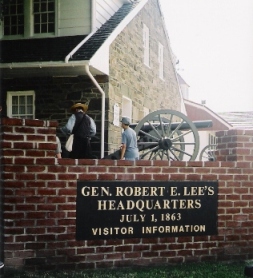 Picture of Gen. Robert E. Lee's Headquarters July 1 1863 plaque