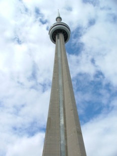 CN tower in Toronto